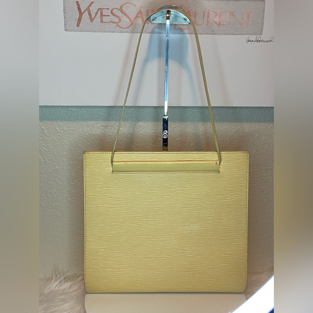 Louis Vuitton Vintage St. Tropez Vanilla EPI Leather Shoulder Bag